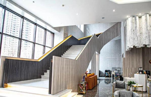 忻州美神整形醫(yī)療美容門(mén)診部_二樓樓梯