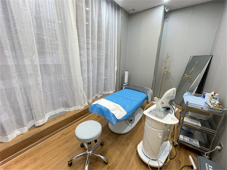湘潭周希醫(yī)療美容診所_皮膚治療室
