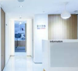 成都菲爾醫(yī)療美容門(mén)診部_前臺(tái)