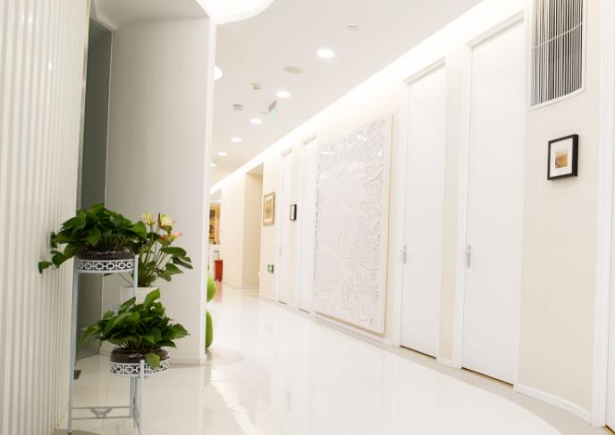 仙桃悅美醫(yī)療美容門診部_走廊