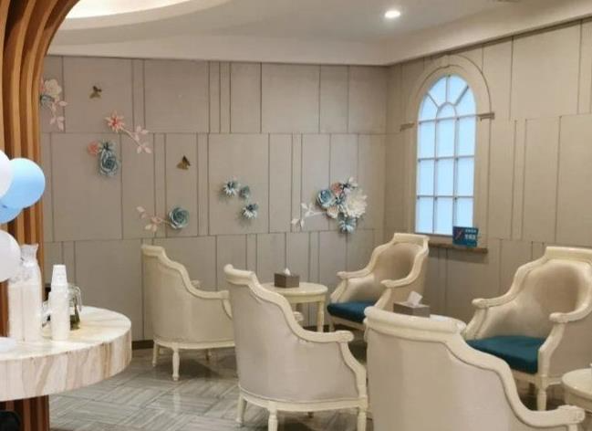 西寧潤美整形美容醫(yī)院_醫(yī)院休息區(qū)