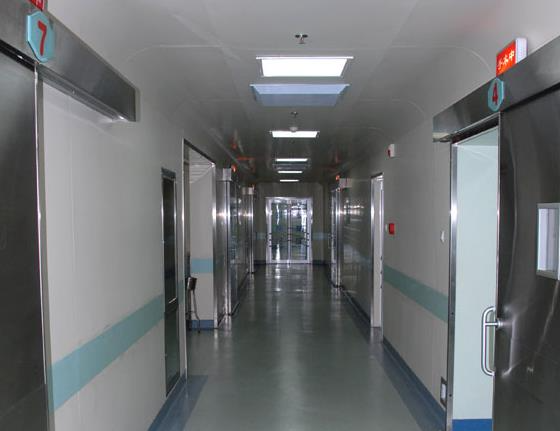 西安中心醫(yī)院燒傷整形科_手術(shù)室走廊