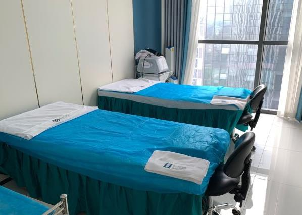 西安美托邦醫(yī)療美容醫(yī)院_治療室