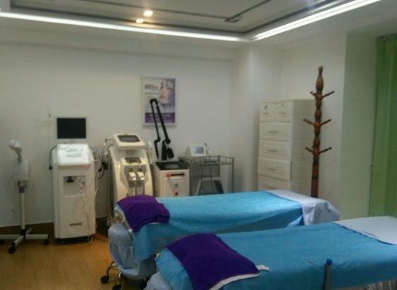 西安韓佳人醫(yī)療美容醫(yī)院_皮膚治療室