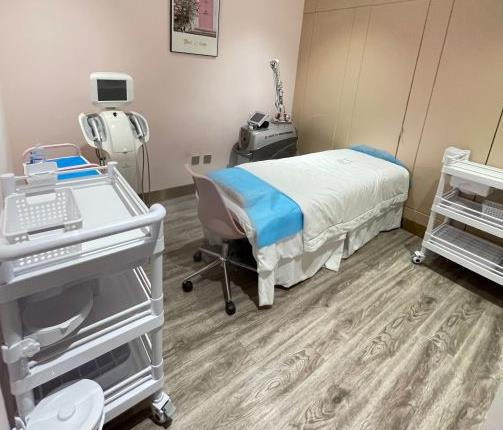 西安百芙美醫(yī)療美容診所_皮膚治療室