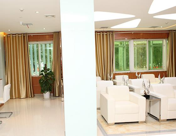 武漢咿呀口腔門診部_休息區(qū)