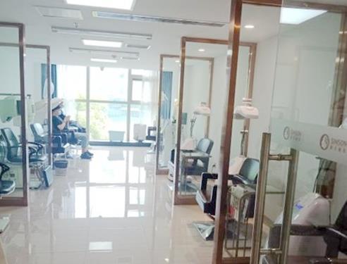 武漢新生毛發(fā)種植醫(yī)療診所