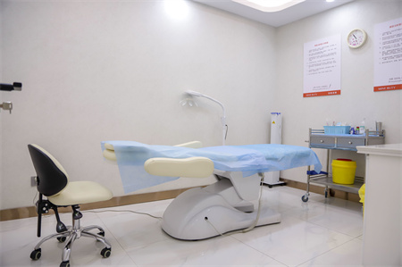 武漢唯韓醫(yī)療美容門(mén)診部_注射室