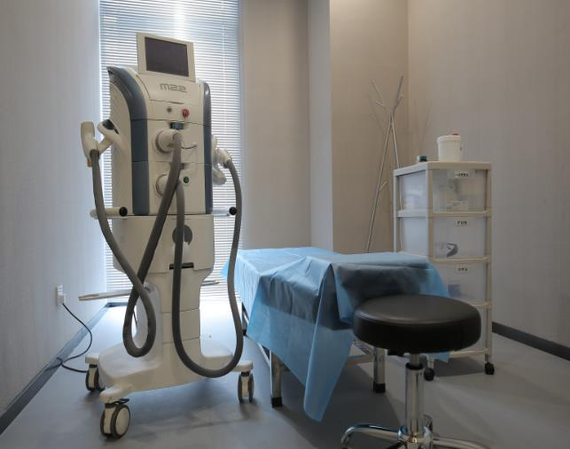 武漢陶然皮膚?？崎T診部_皮膚治療室