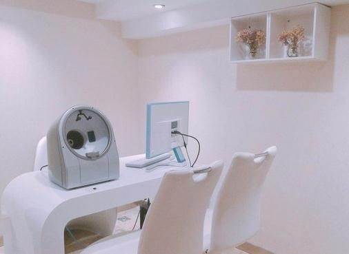 武漢慕爾美醫(yī)療美容門診部_咨詢室