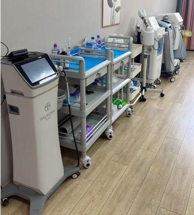 武漢匠歆天巧醫(yī)療美容門(mén)診部_醫(yī)院儀器