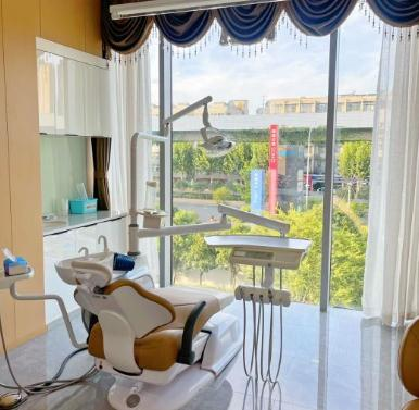 武漢德韓口腔醫(yī)院_治療室