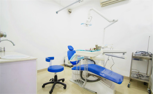 蕪湖來(lái)友口腔門診部_治療椅