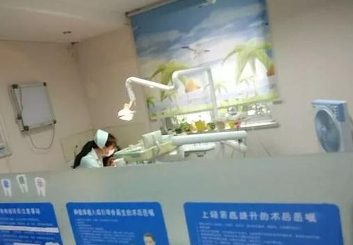 蕪湖來(lái)友口腔門診部_治療室