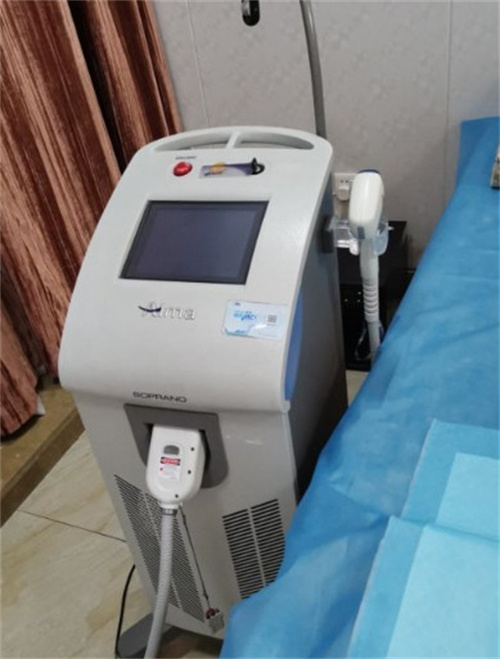 烏蘭察布聯(lián)城東美醫(yī)療美容門診部_治療室