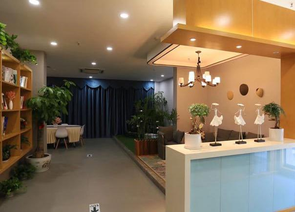 溫州平陽(yáng)韓冠醫(yī)療美容門(mén)診部_休息區(qū)