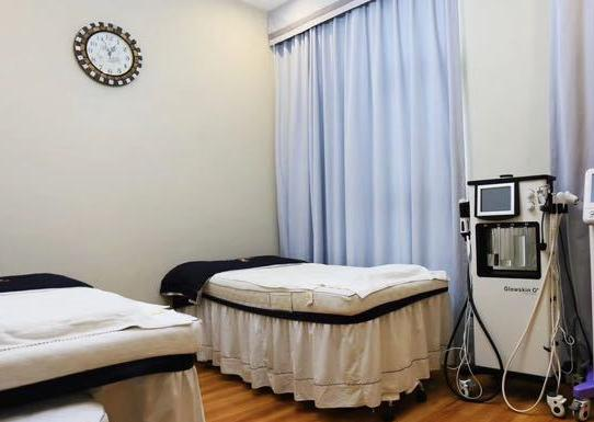 溫州平陽(yáng)韓冠醫(yī)療美容門(mén)診部_注射室