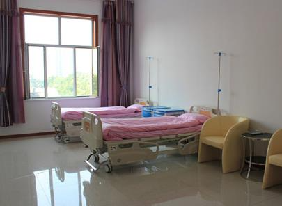 濰坊諸城醫(yī)學(xué)美容診所_輸液室