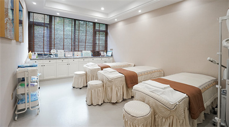 滕州時光醫(yī)療美容門診部_治療室