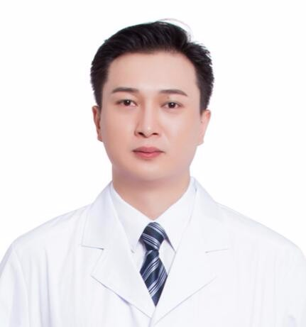 長(zhǎng)沙愛(ài)思特吳蒙隆胸案例展示