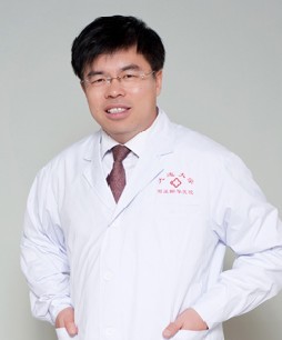 張?zhí)旆?/></a></div>
                        <div>
                            <h4><a href=